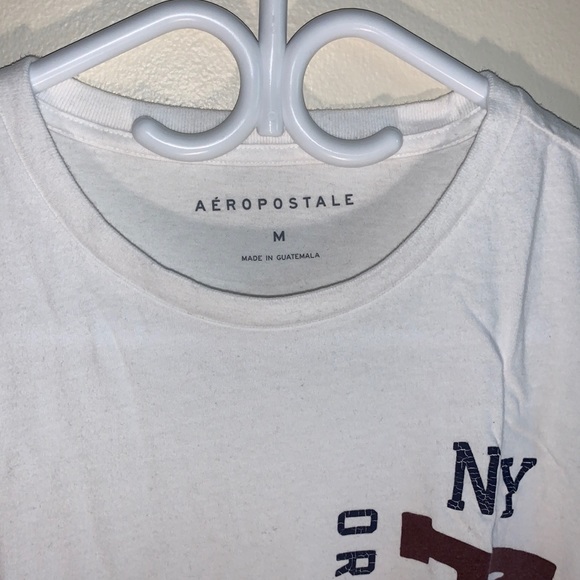 Aeropostale T-shirt‼️ (BUNDLE & SAVE) 💰 - Picture 3 of 4